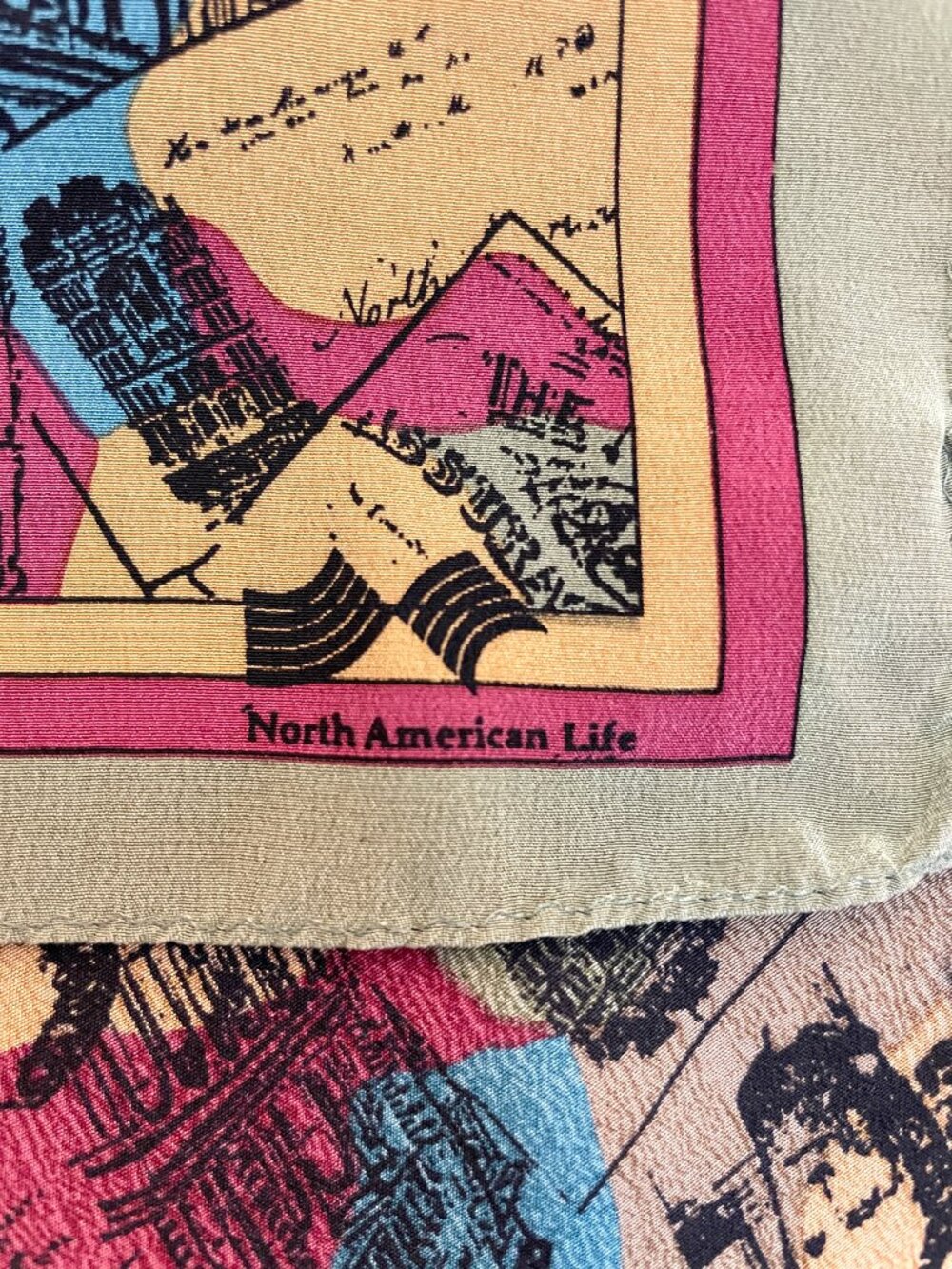 Varucci 100% Silk Vintage Print Oblong Scarf 10 x 50 - Picture 10 of 10